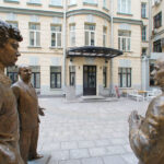 Viktorina Gde ozhivayut istorii teatral'naya Moskva